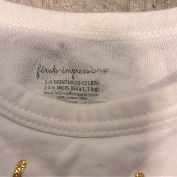 First impressions baby girl gold deer long sleeved t-shirt size 3-6M EUC - Picture 2 of 3
